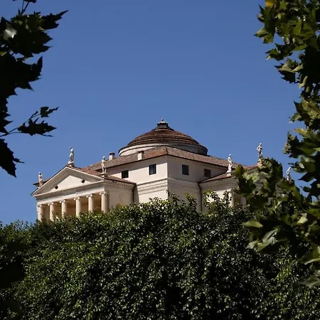 アパート Altea's Sweet In Piazza,basilica Palladiana ヴィチェンツァ