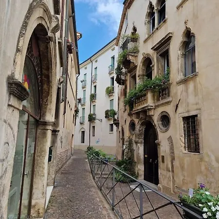 Altea's Sweet In Piazza,basilica Palladiana *