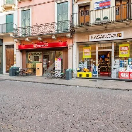Altea's Sweet In Piazza,basilica Palladiana *